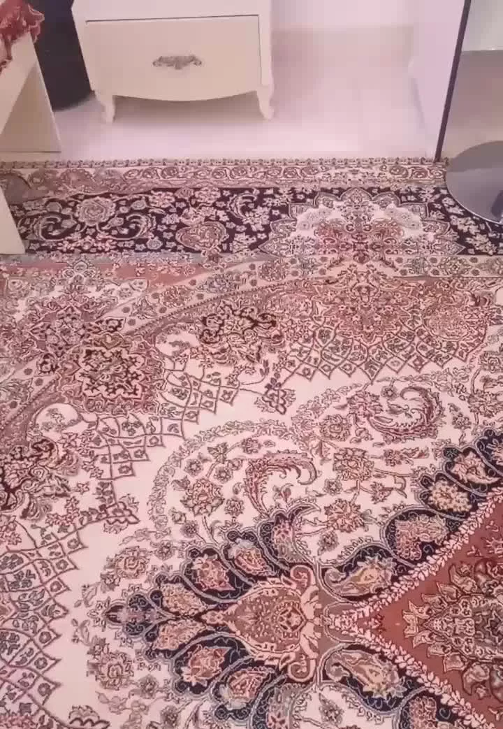 اپارتمان کردکو  ۵۰متری جنب چمن مصنوعی