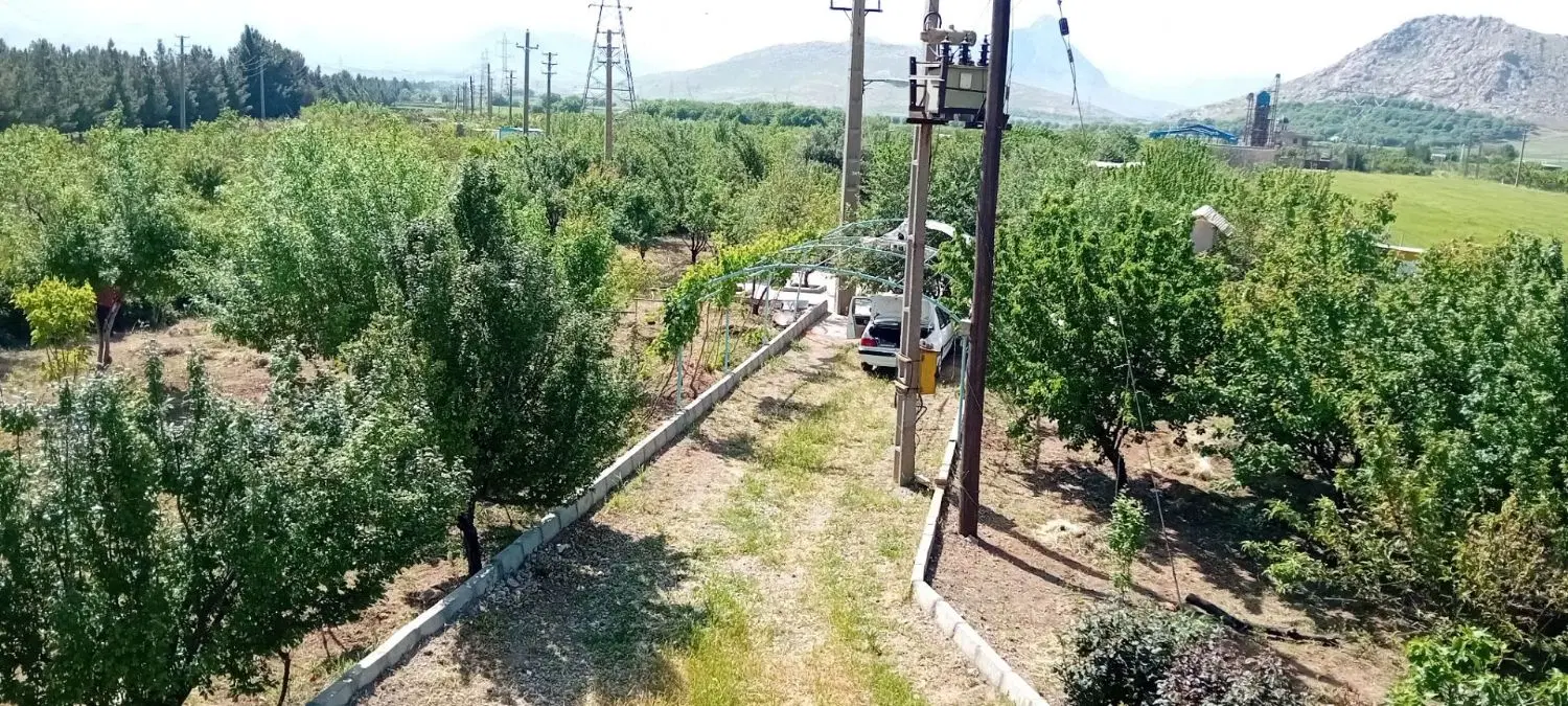 فروش باغ ۴۳۰۰ متر اول جاده هرسین بر جاده اصلی