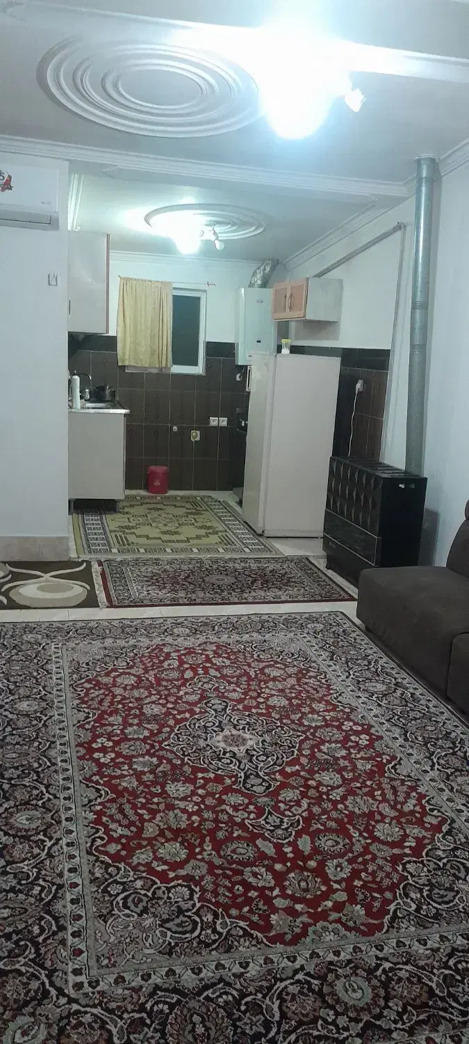 اجاره روزانه وماهانه تک خواب نزدیک منطقه ازادانزلی