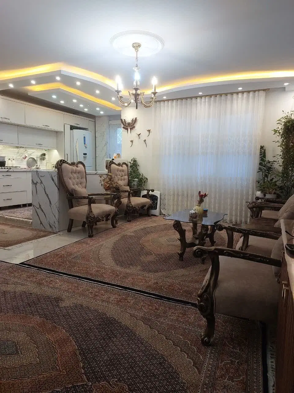۸۵ متر سند دار خیابان بهشت