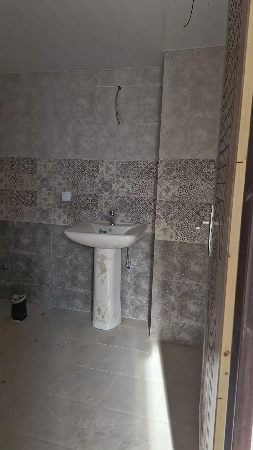 آپارتمان باغبادران