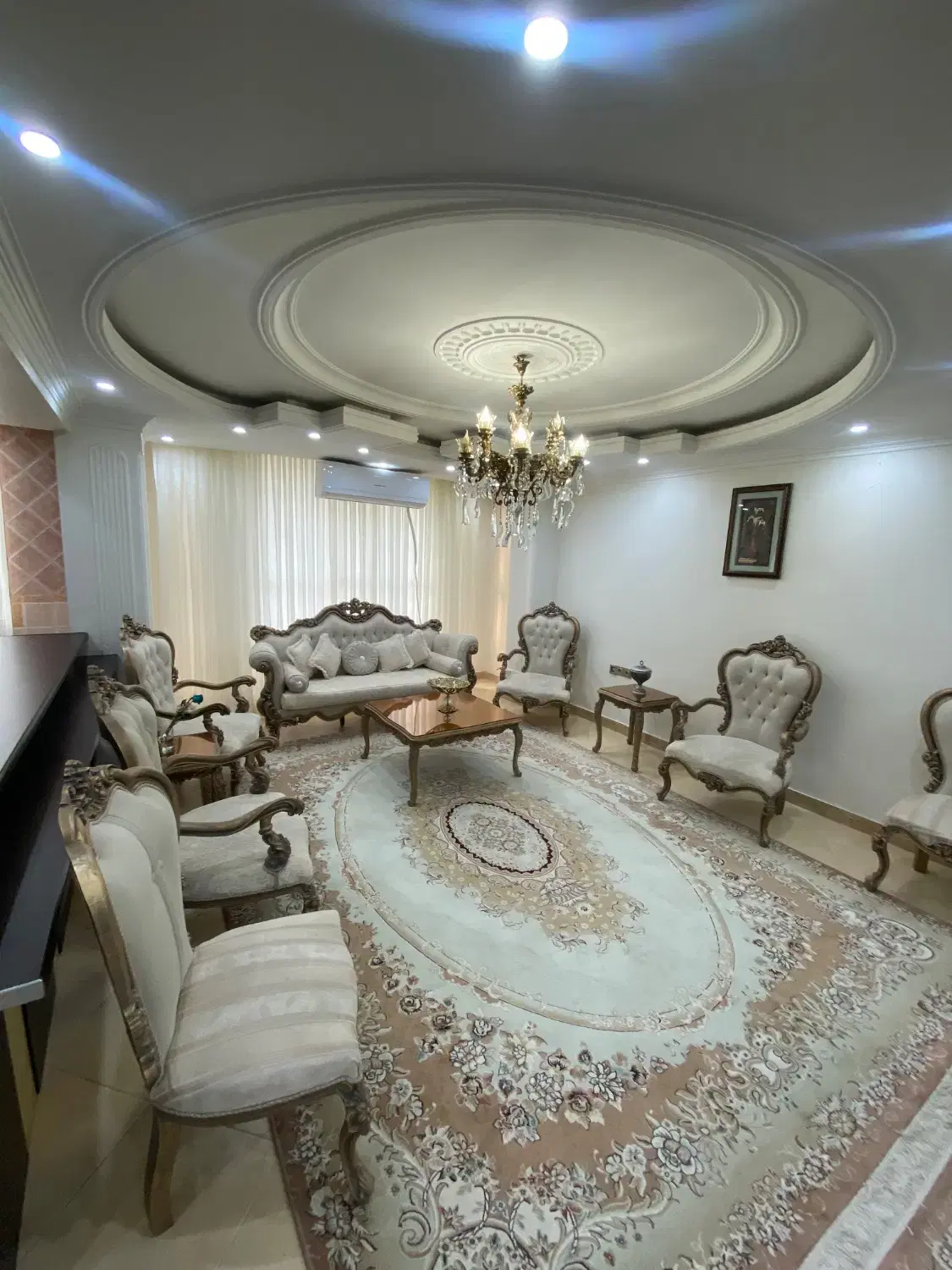 ۱۲۷متر_۳خ_تک‌ واحدی_پرده‌خور_پارکینگ‌سندی