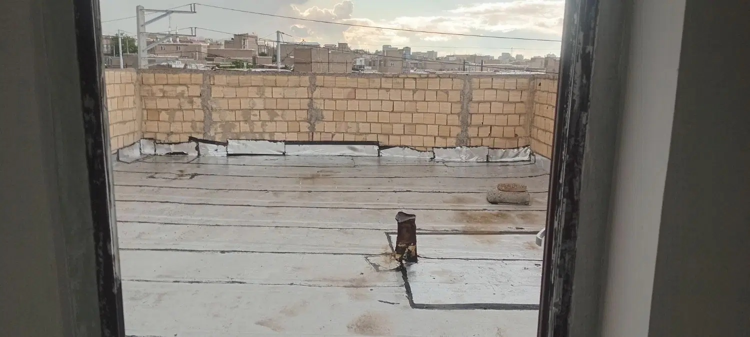 یک عدد واحد مسکونی و کارگاه رهن