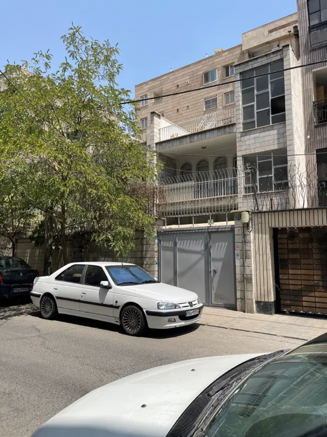 فروش آپارتمان ۱۳۵ متری فول امکانات در مرحله جواز