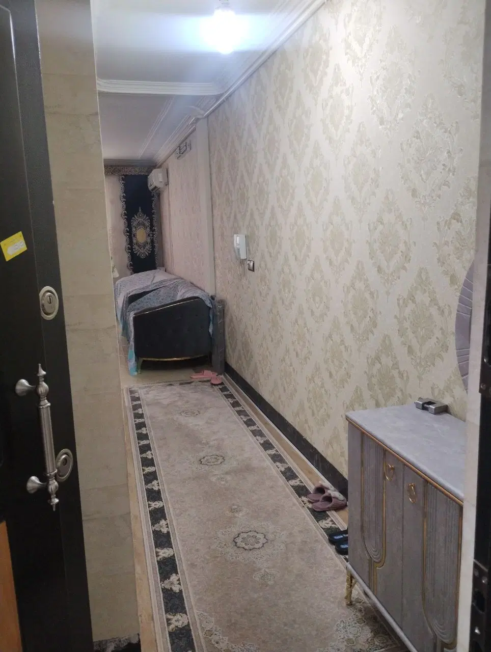 خانه اپارتمانی طبقه اول
