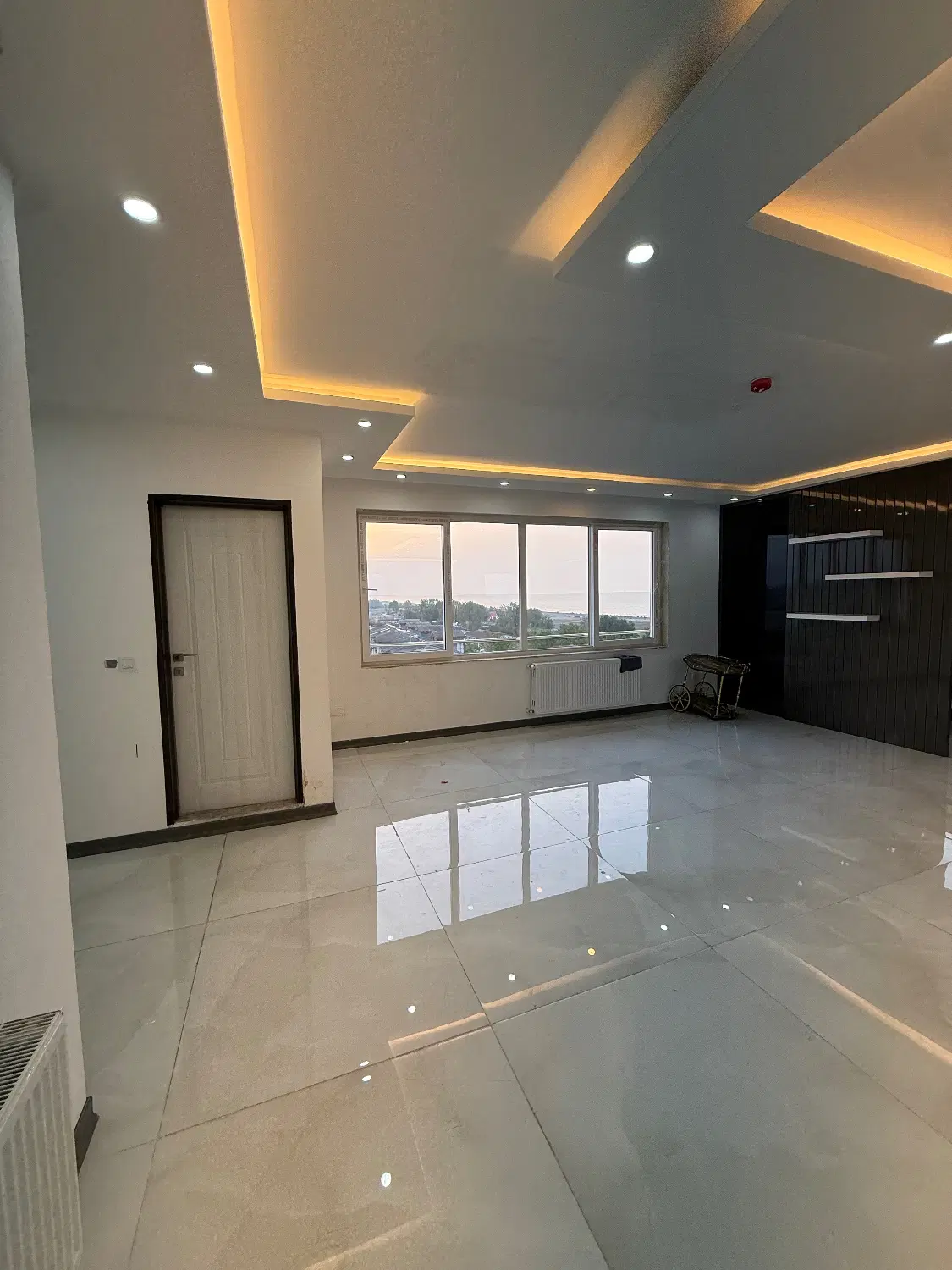 250 متر طبقه ۸ پاسداران پنت هاوس