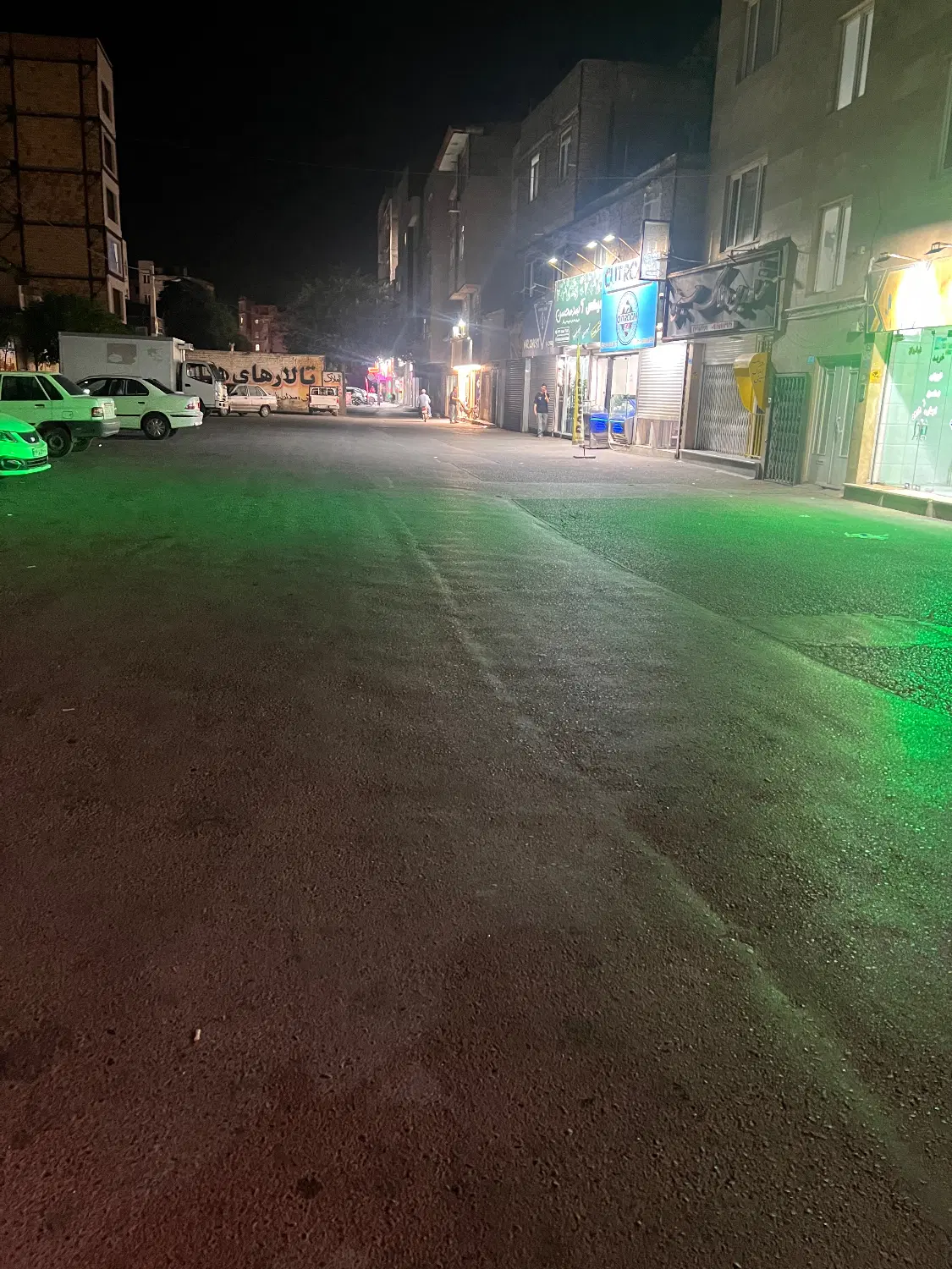 اجاره سالن بالای مغازه