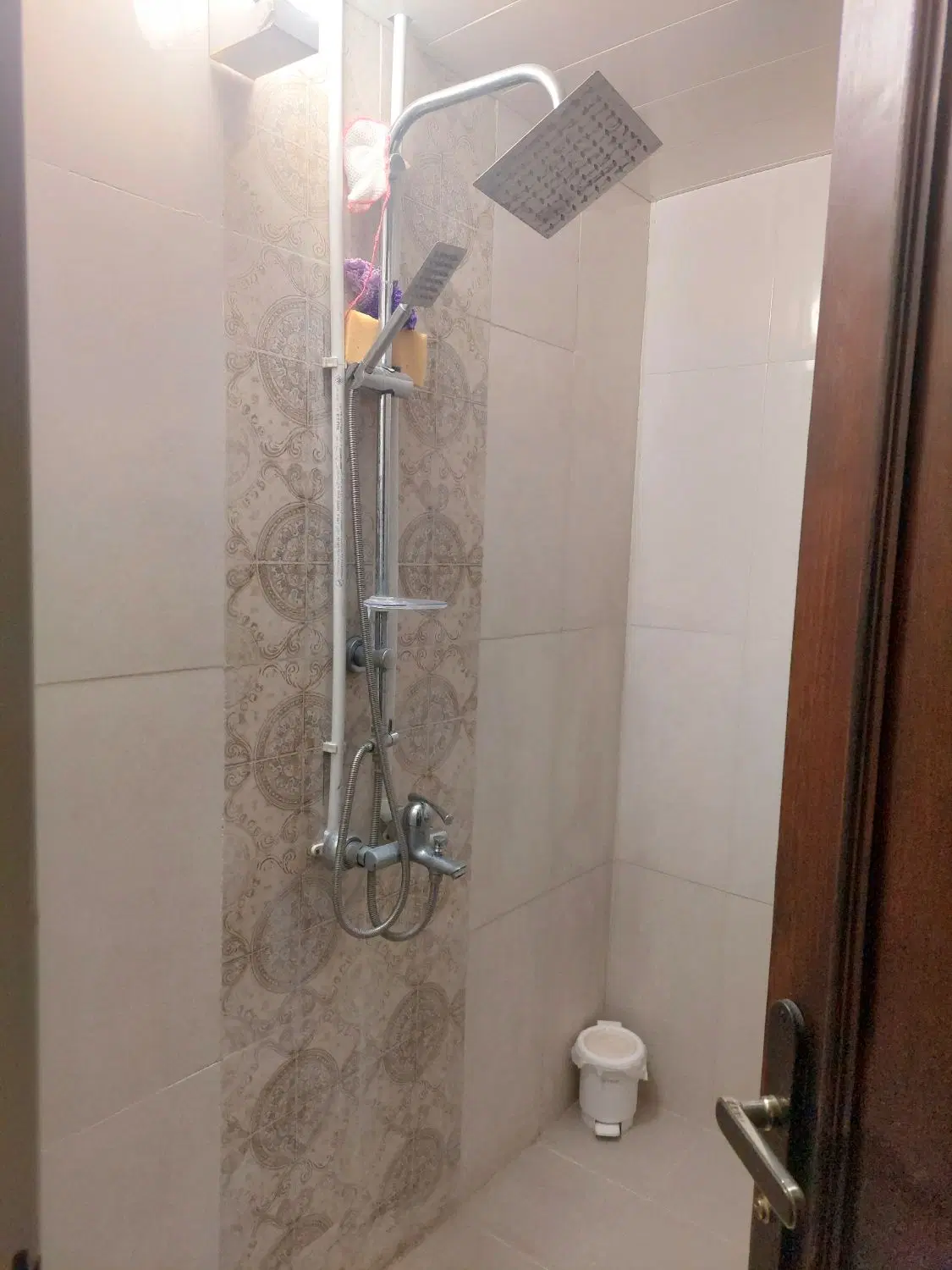 فروش یک واحد اپارتمان