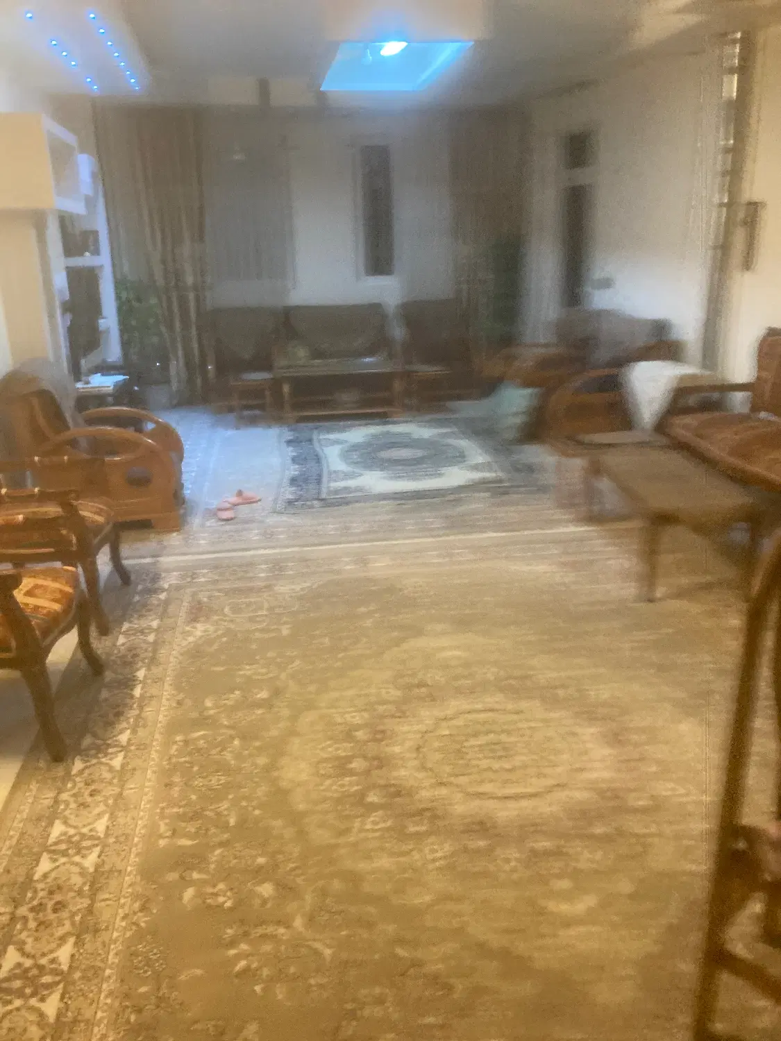 یک واحد مسکونی ویلایی