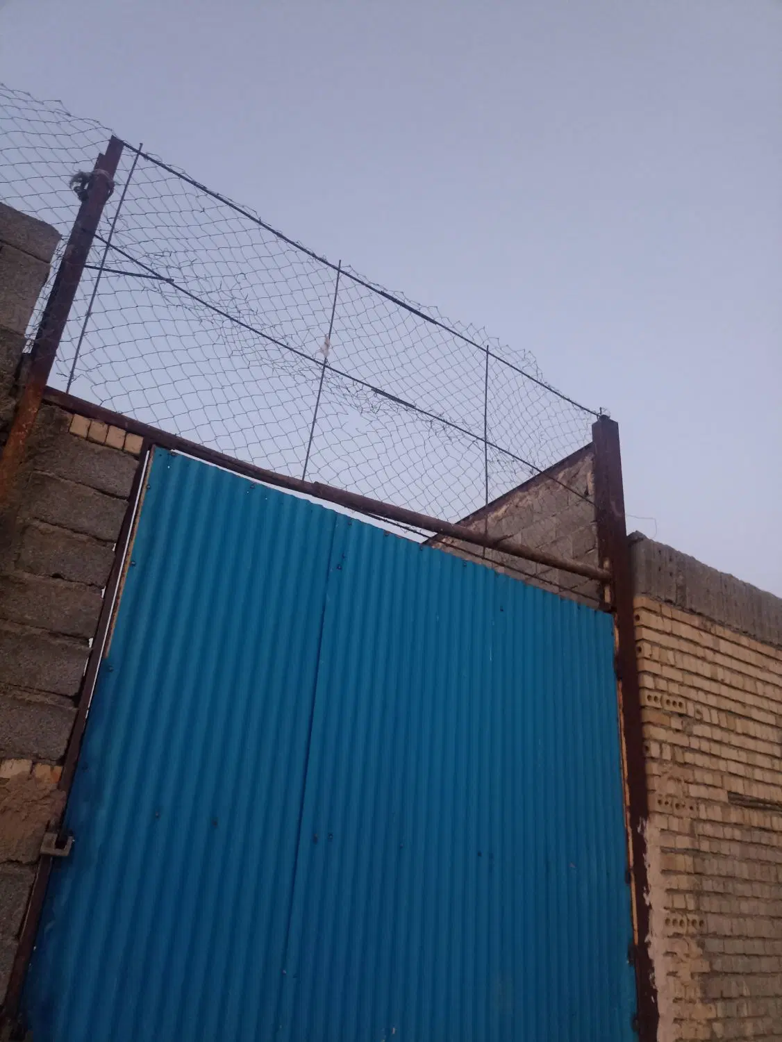 فروش یک سوله