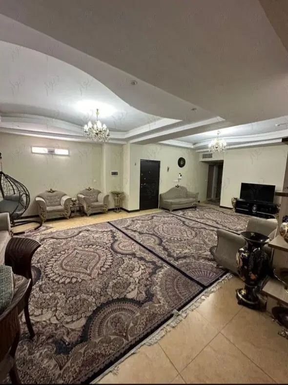 ۱۳۰ متر سه خوابه طبقه دوم
