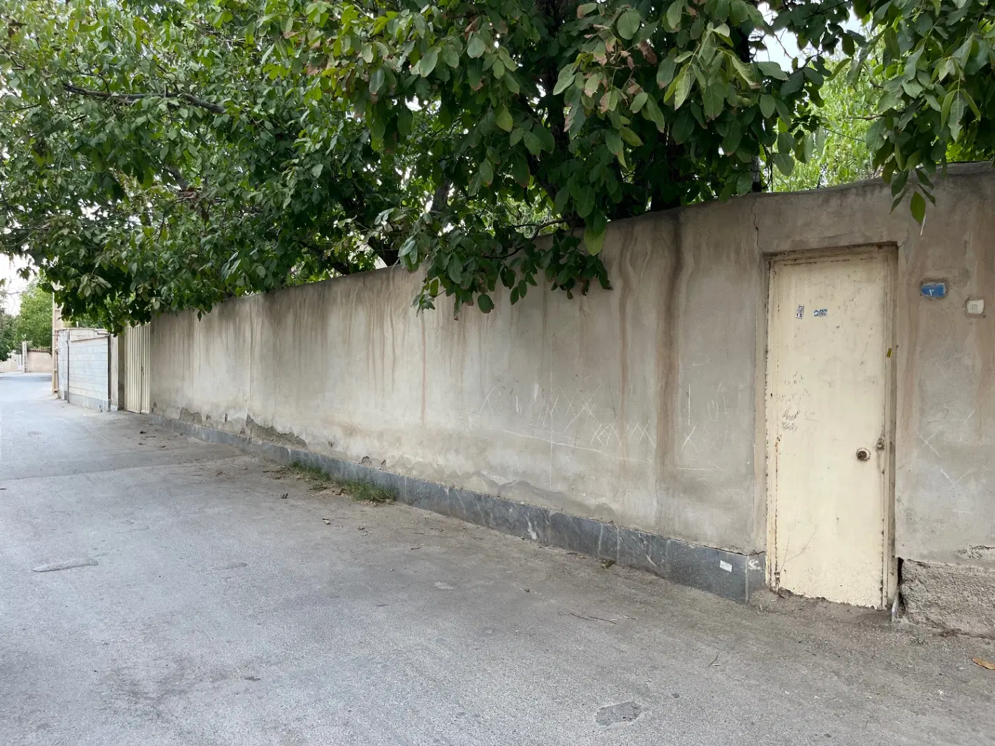 باغچه دماوند گیلاوند (حصار پایین)