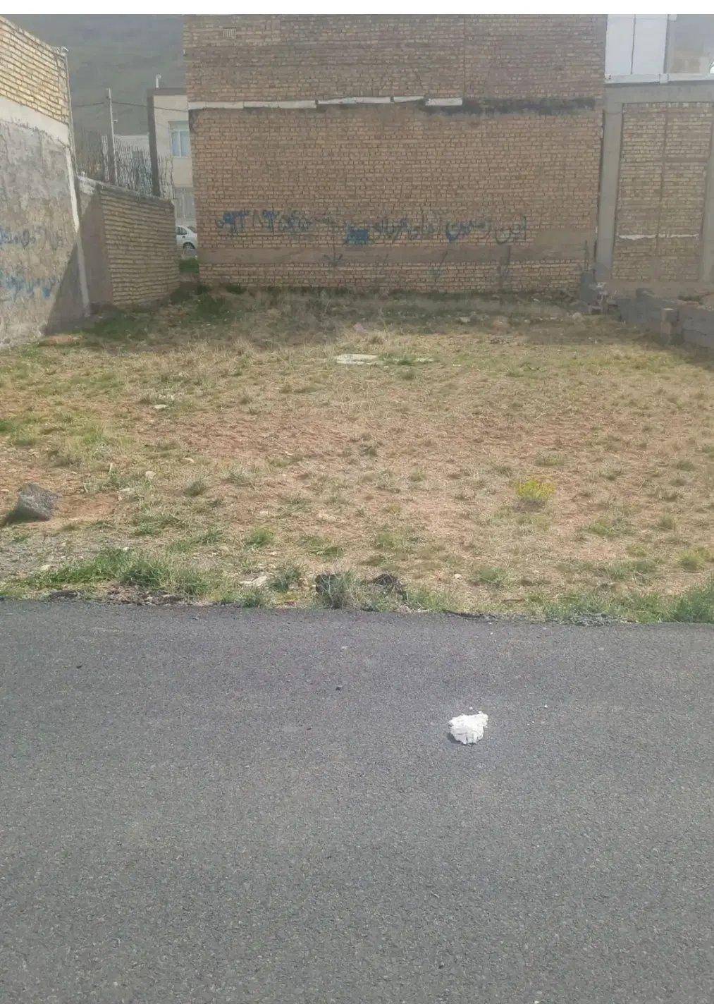 زمین مسکونی