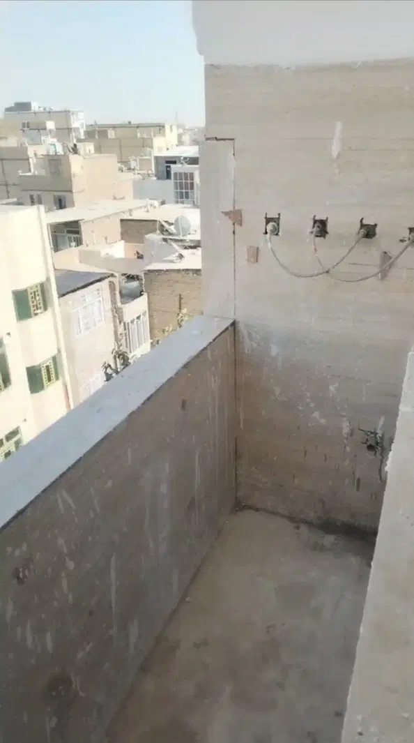 اپارتمان ۷۵متر وکالتی ۲ خ باپارکینگ توس۴۳ غلامی۳
