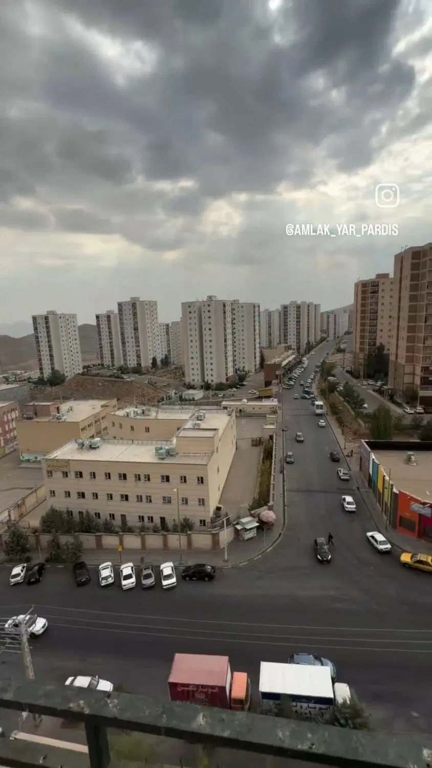 فاز۱۱ طبقه ۱۳ زون ۳ با نصبیات  نقاشی شده