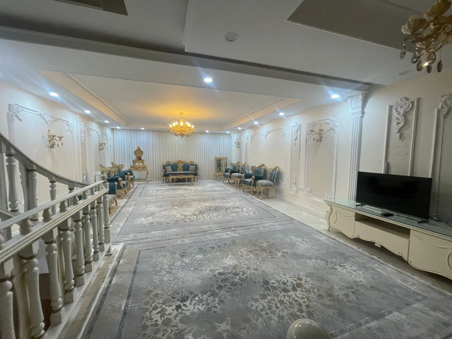 اپارتمان ۹۷ متری پیروزی