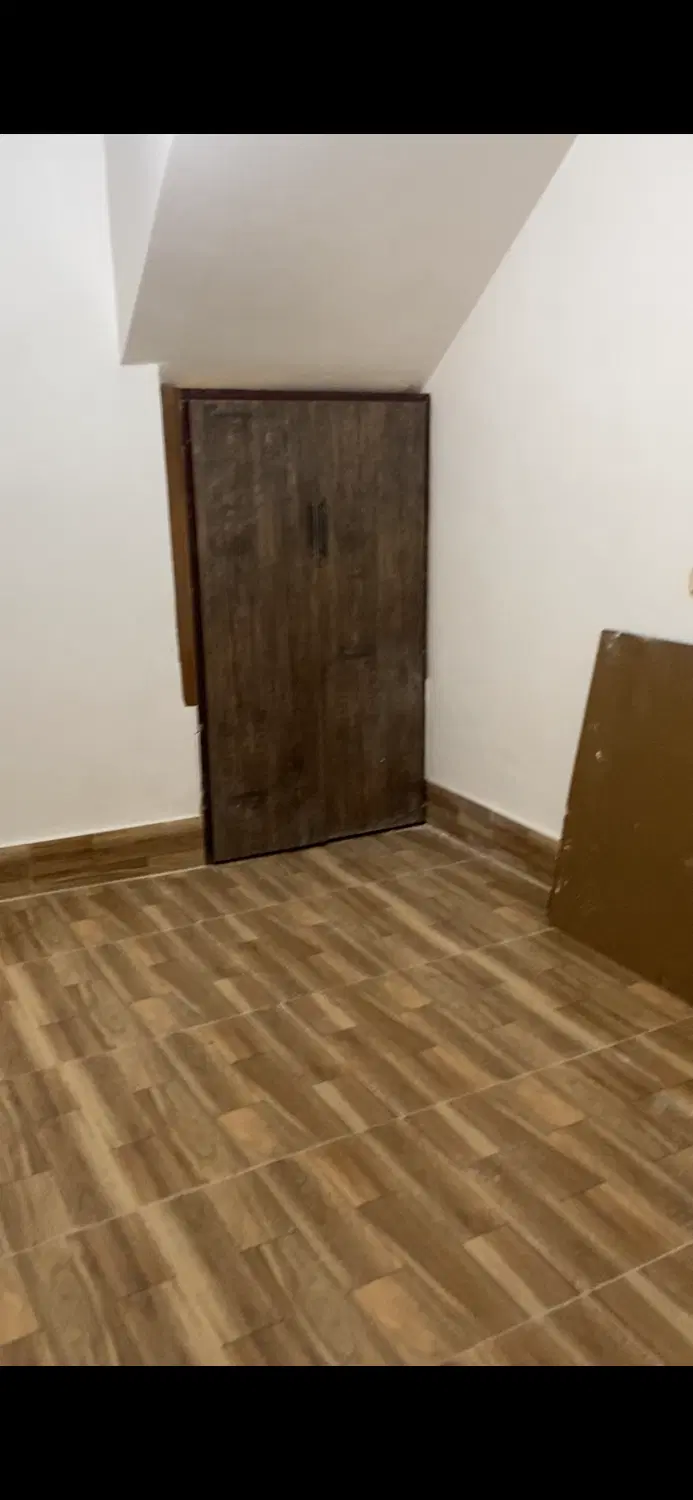 ۱۷شهریور_همکف_ورودی مجزا
