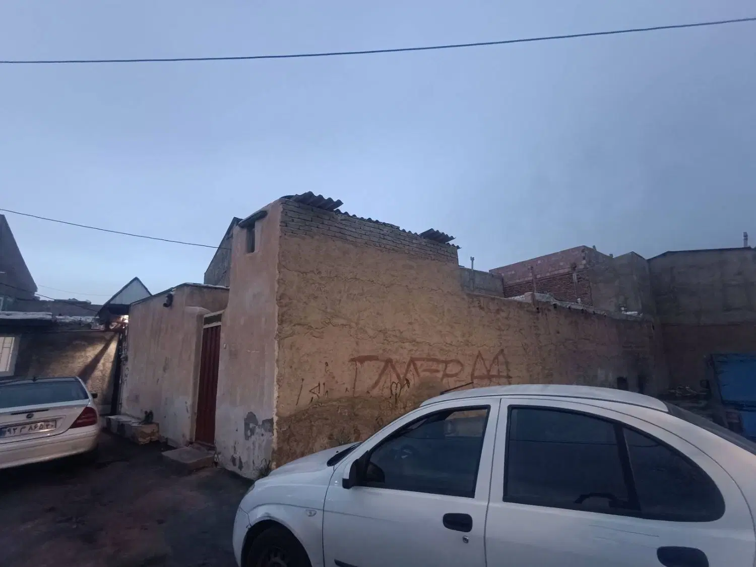 خانه ویلایی ۱۳۰ متر هشتگرد قدیم