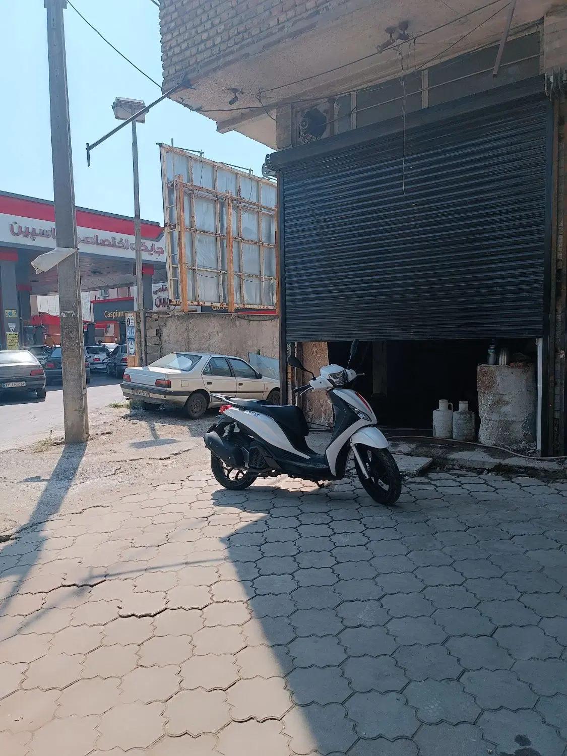 اجاره مغازه جنب پمپ بنزین بهشتی