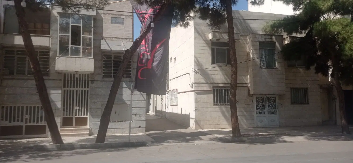 فروش منزل ویلایی خ امام رضا 55 نزدیک حاشیه-120متر