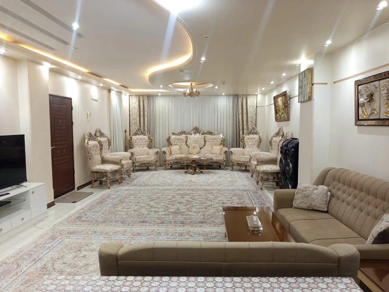 105 متر تک واحدی