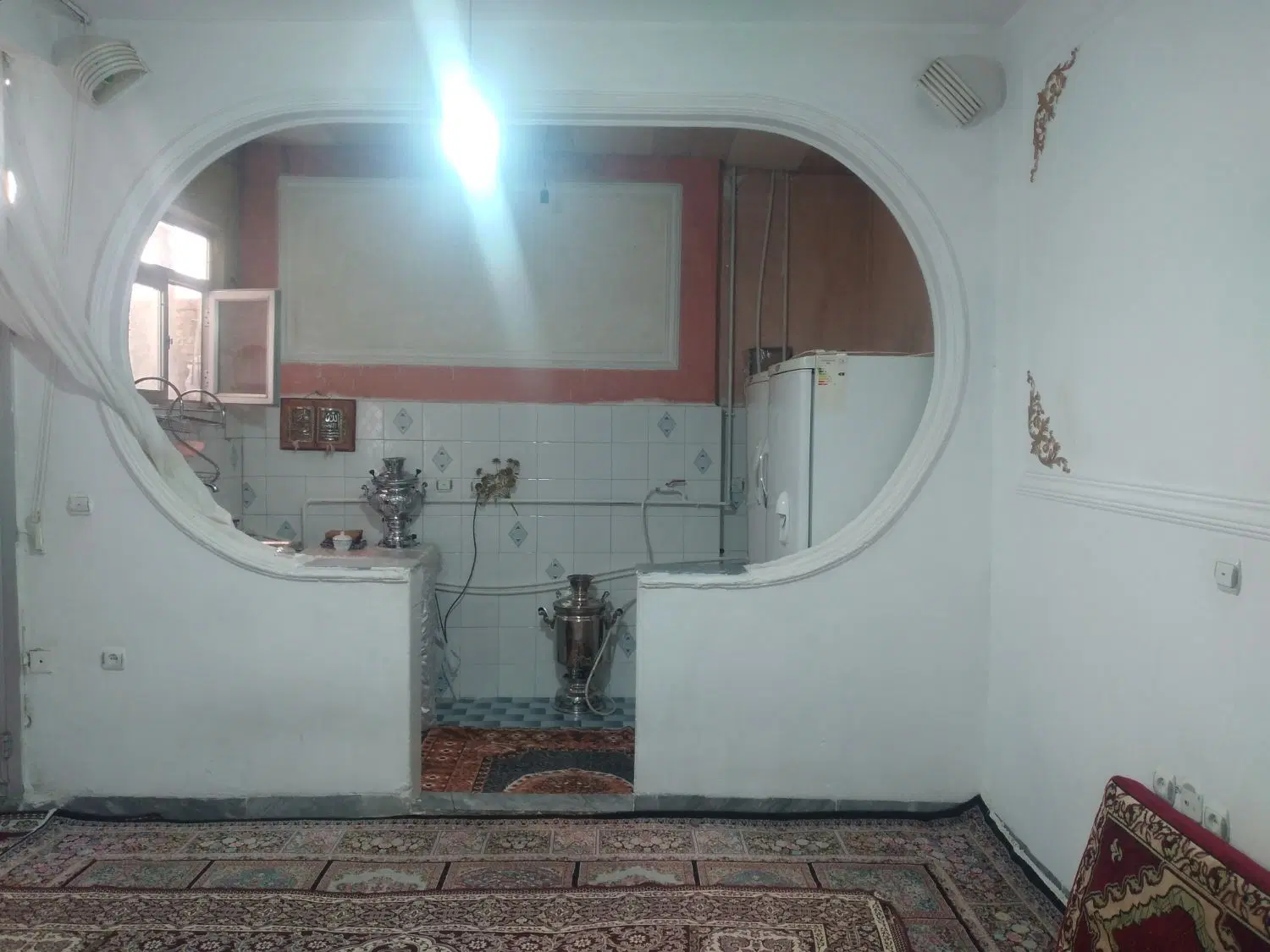 واحد ۳ طبقه ولی همکف به رهن واگذار میشه