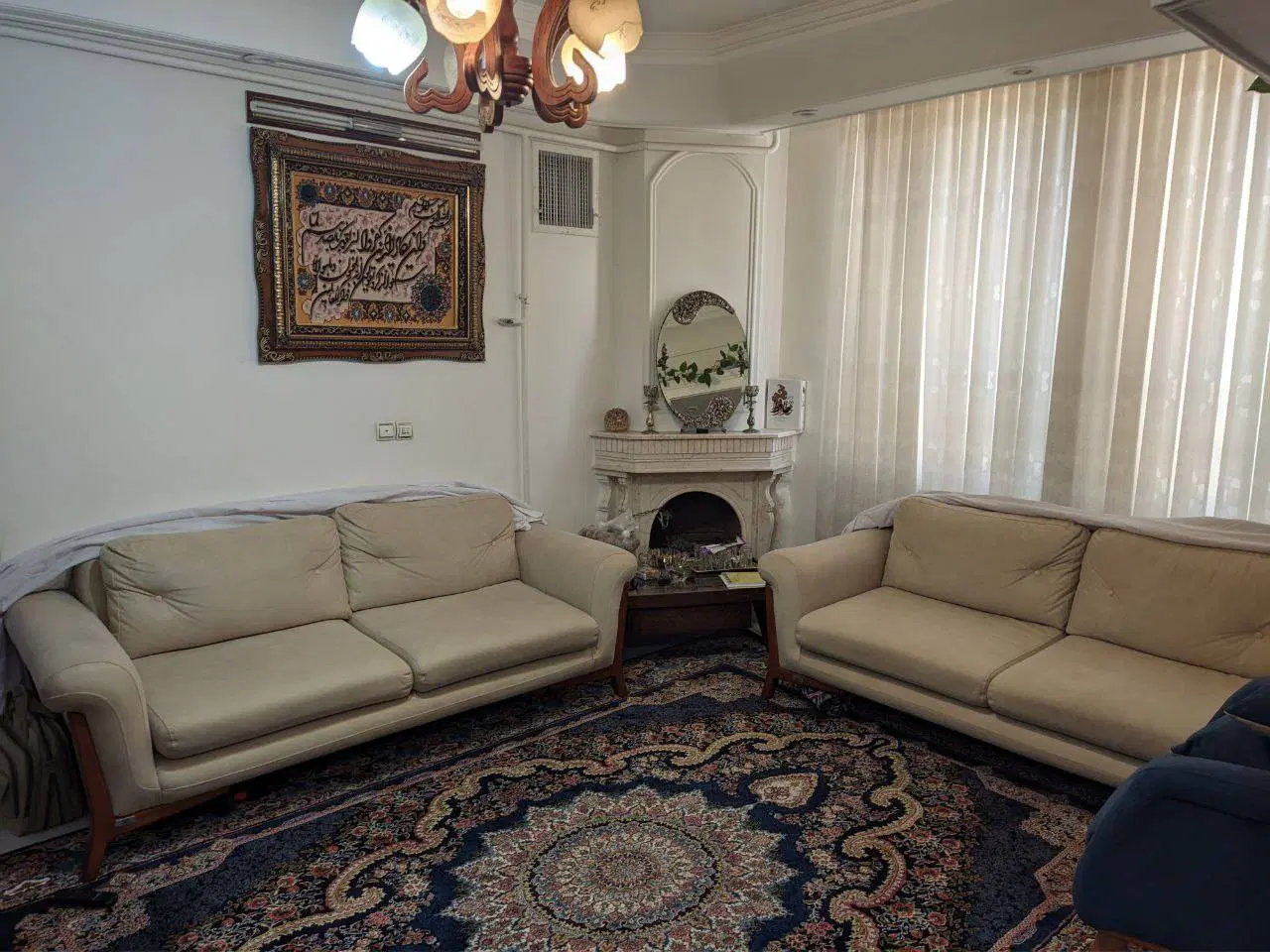 واحد نقلی ۵۰ متری فاطمیه