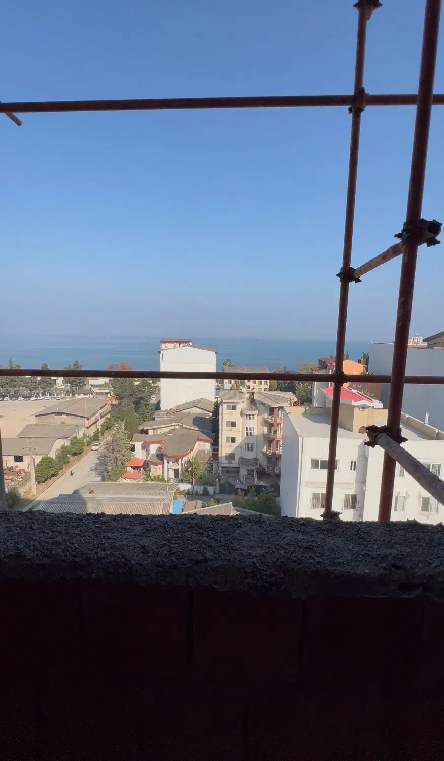واحد ۲۰۰ متری بلوار امام رضا