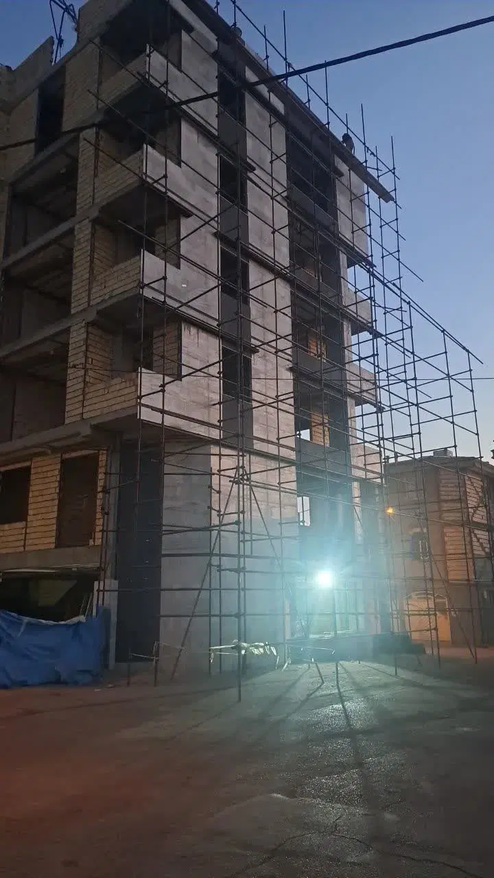 فروش واحد آپارتمان  ۹۴ متری  خیابان معلم