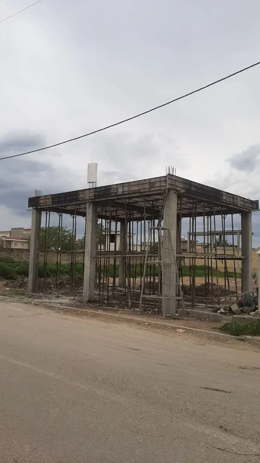 ملک تجاری فروشی