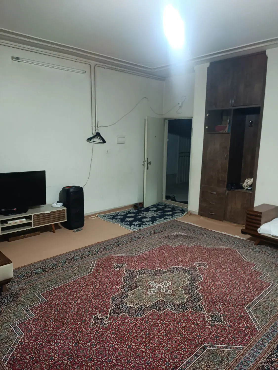 آپارتمان ۷۰ متری در مجتمع همت
