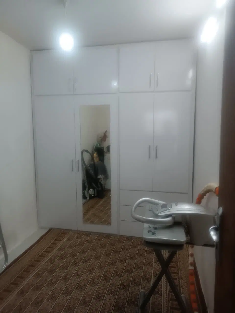 آپارتمان دوخواب فول امکانات تخلیه