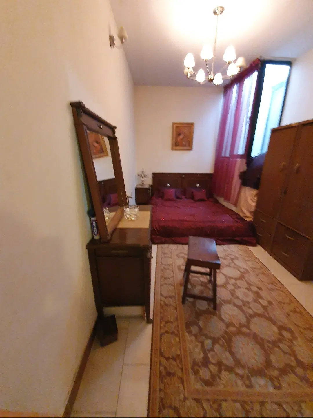 ۹۸ متر مرتضی گرد