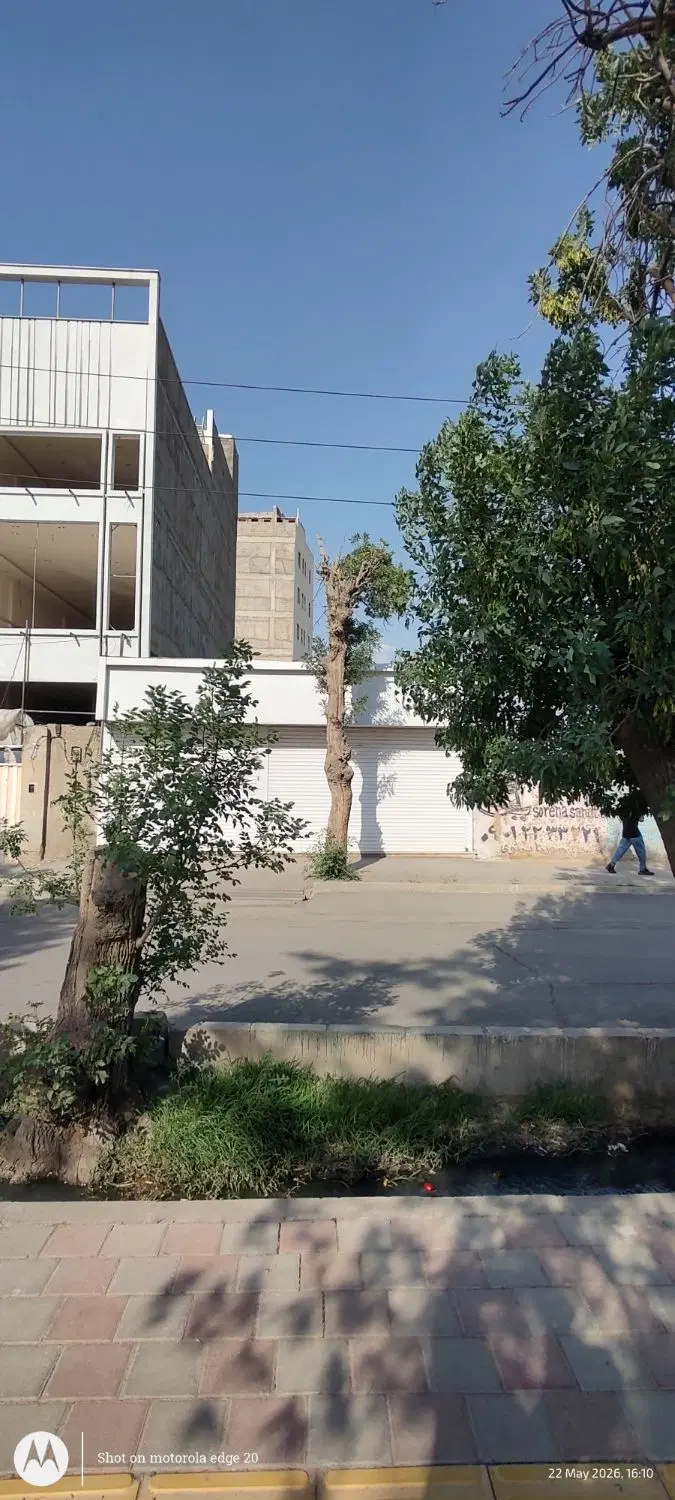 نمایشگاه ۲۰۰ متری چهاردانگه سه راه کشاورز