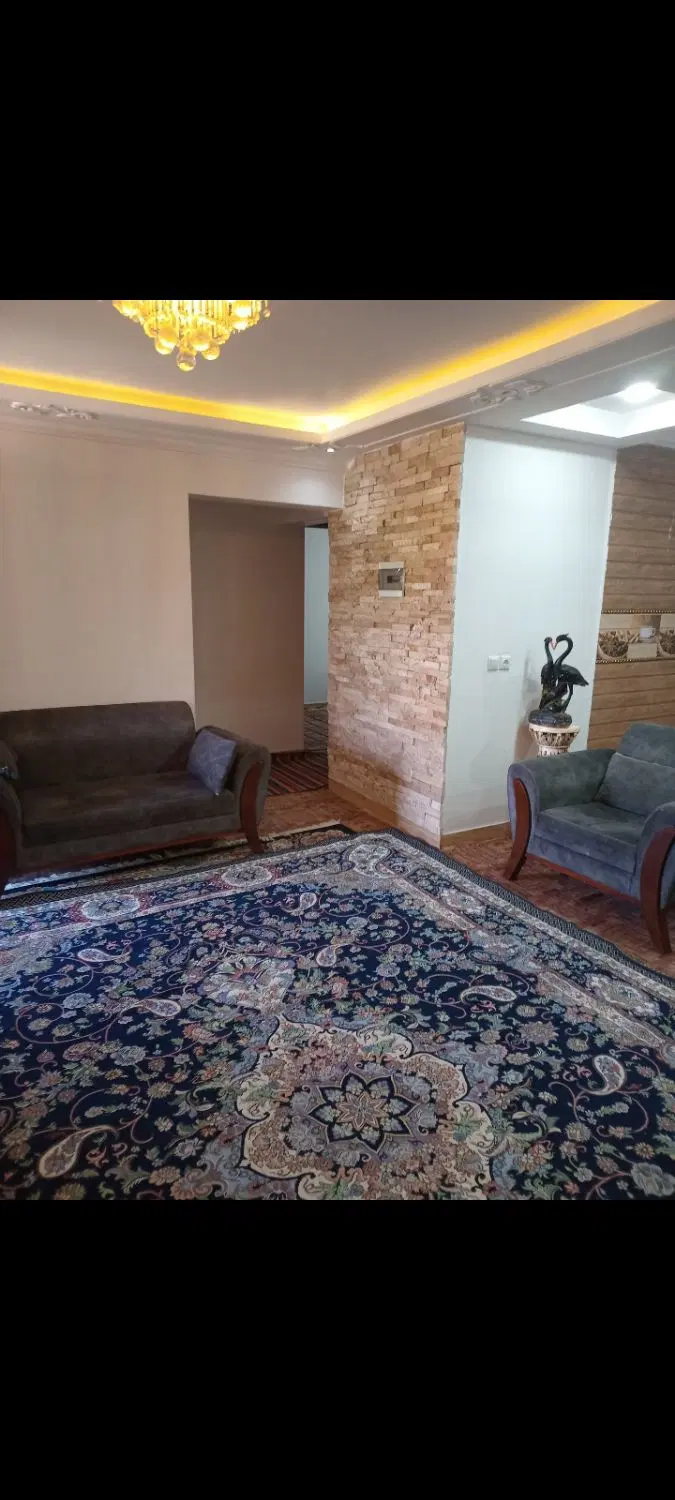 ویلایی بنا ۷۰متری دوخوابه زمین ۱۵۰متر