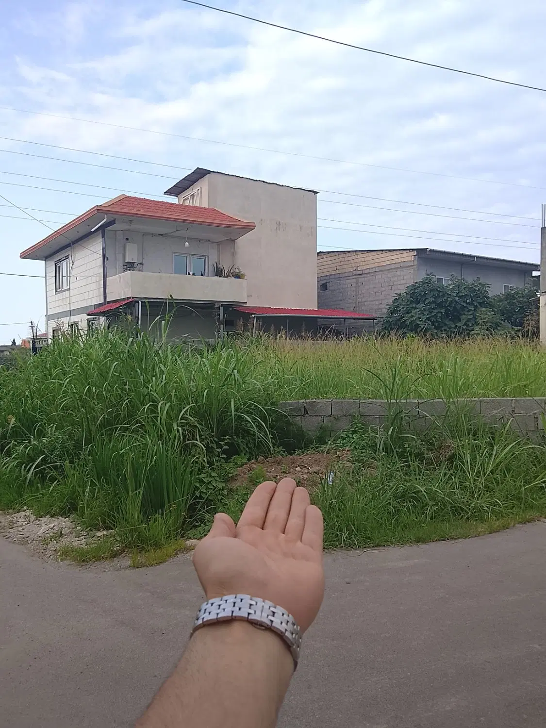زمین۲۳۴ متری  نزدیک  به شهر