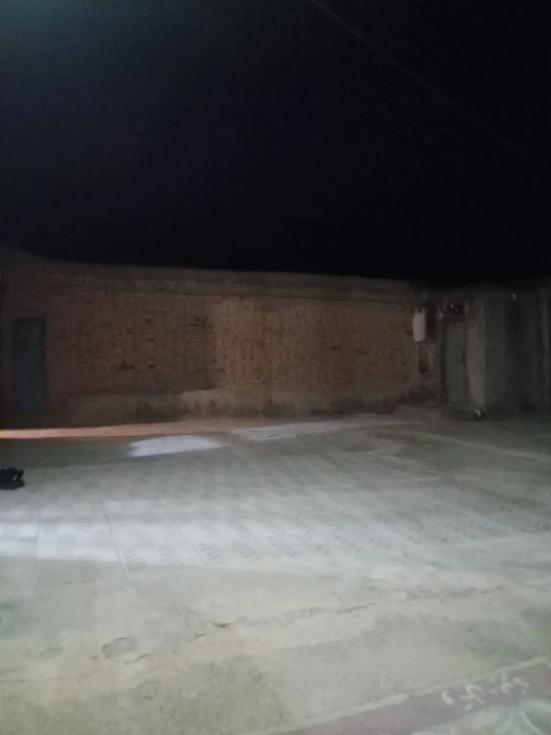 فروش خانه در روستا 10 کیلومتری قروه