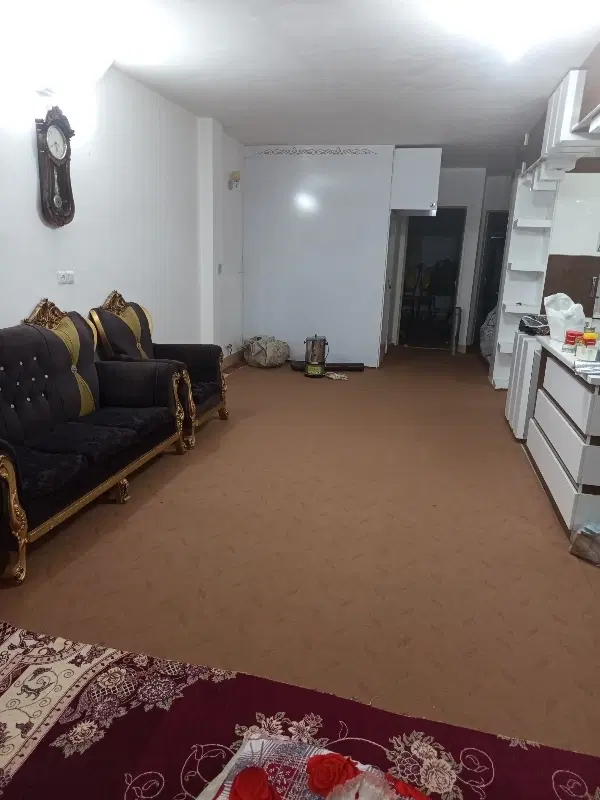 منزل طبقه اول به اجاره داده میشود حاجی آباد