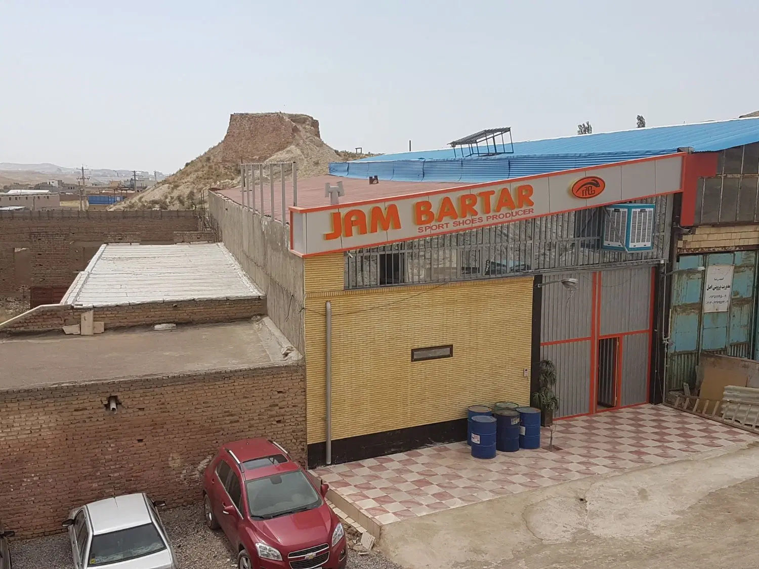فروش سوله ۴۷۴ متری بهترین موقعیت در سه راهی اهر