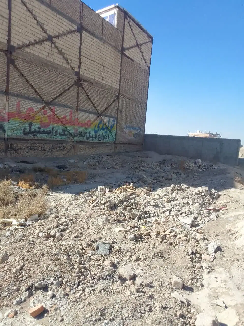۲۶۰ متر تجارب مسکونی وهن اباد