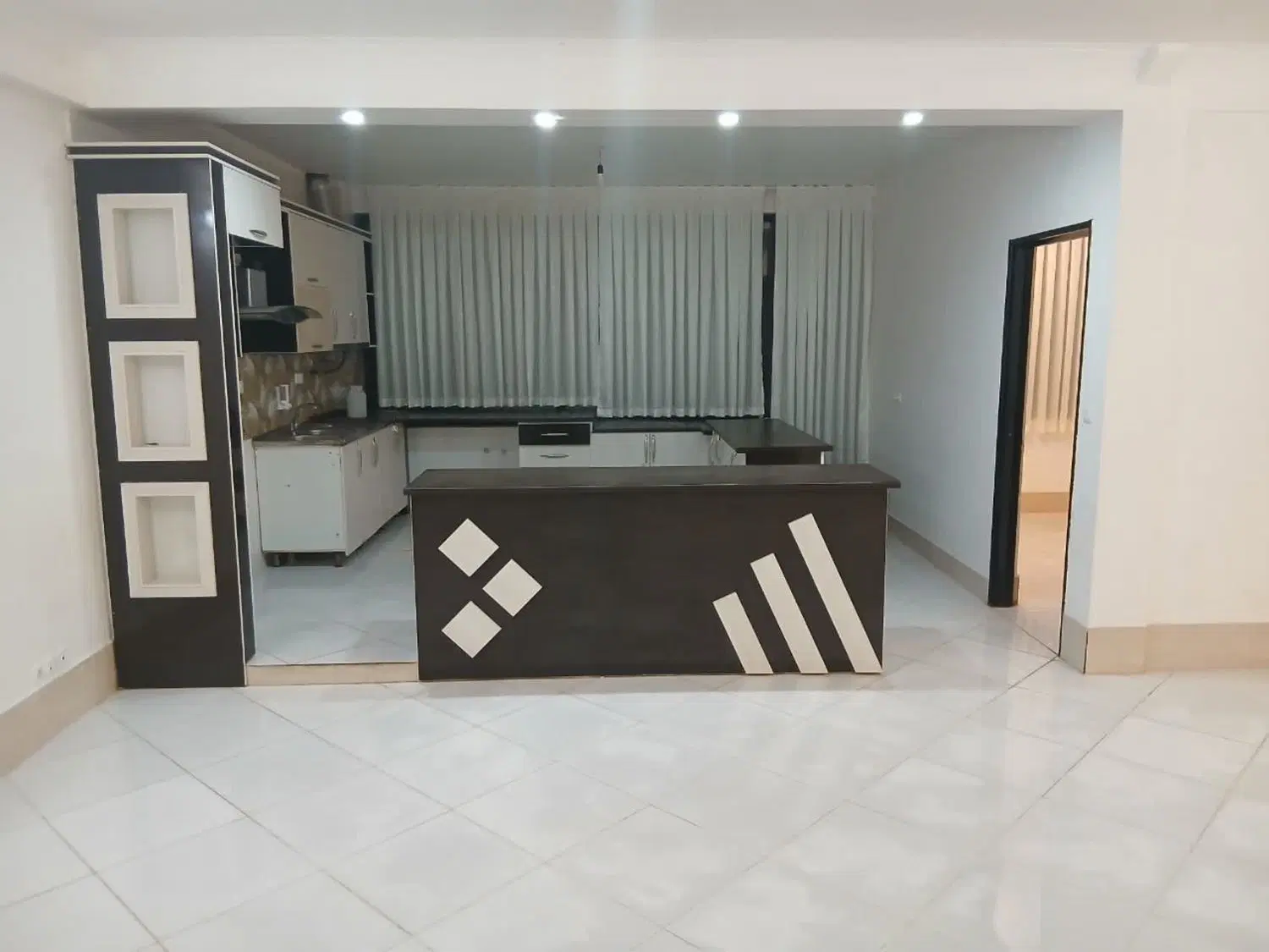رهن و اجاره آپارتمان ۱۴۰ متری