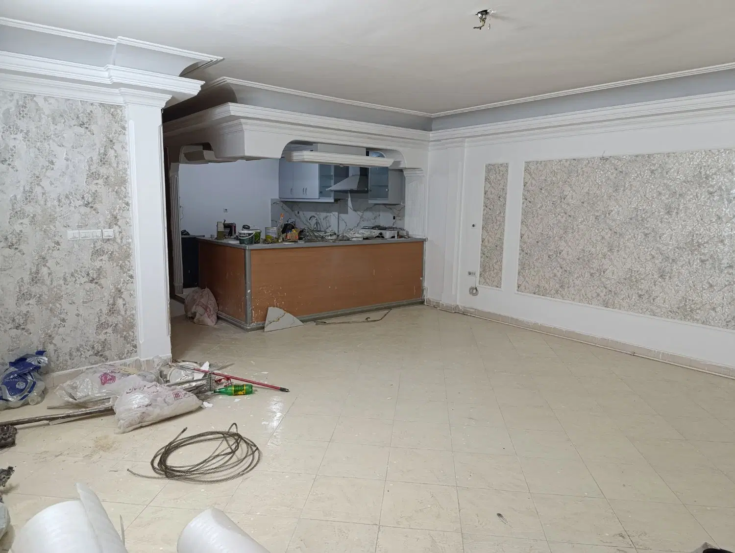 فروش آپارتمان در مطهری جنوبی 13