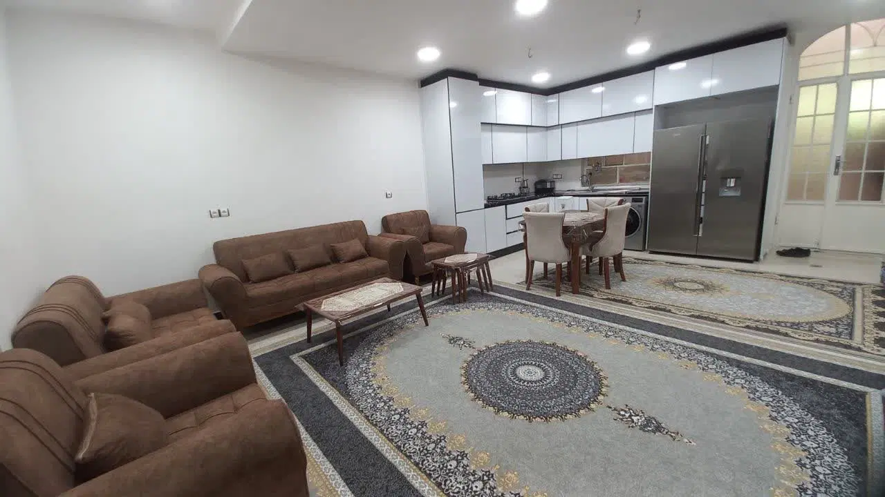 خانه ویلایی 109 متری حکیم سنایی