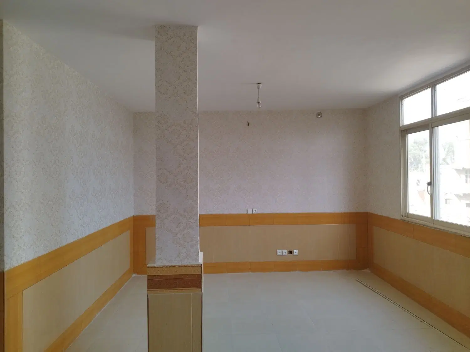 اجاره منزل مسکونی طبقه اول، ویلایی