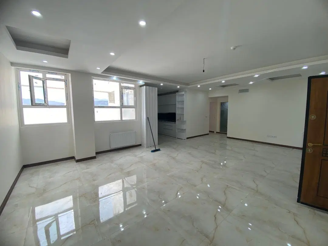 آپارتمان ۱۱۲متری سنددار در گلستان یکم