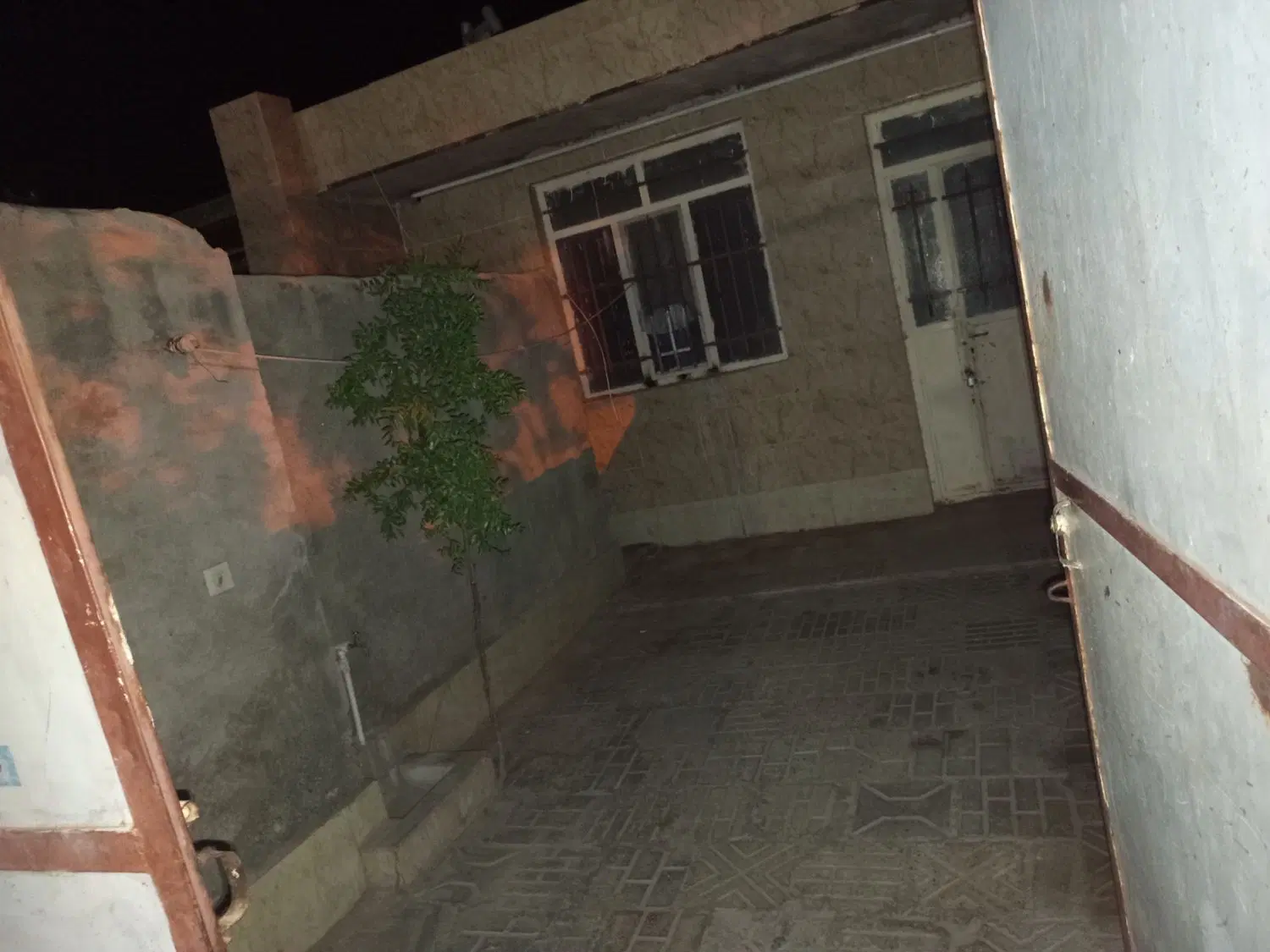 خانه اجاره ای حاجی آباد