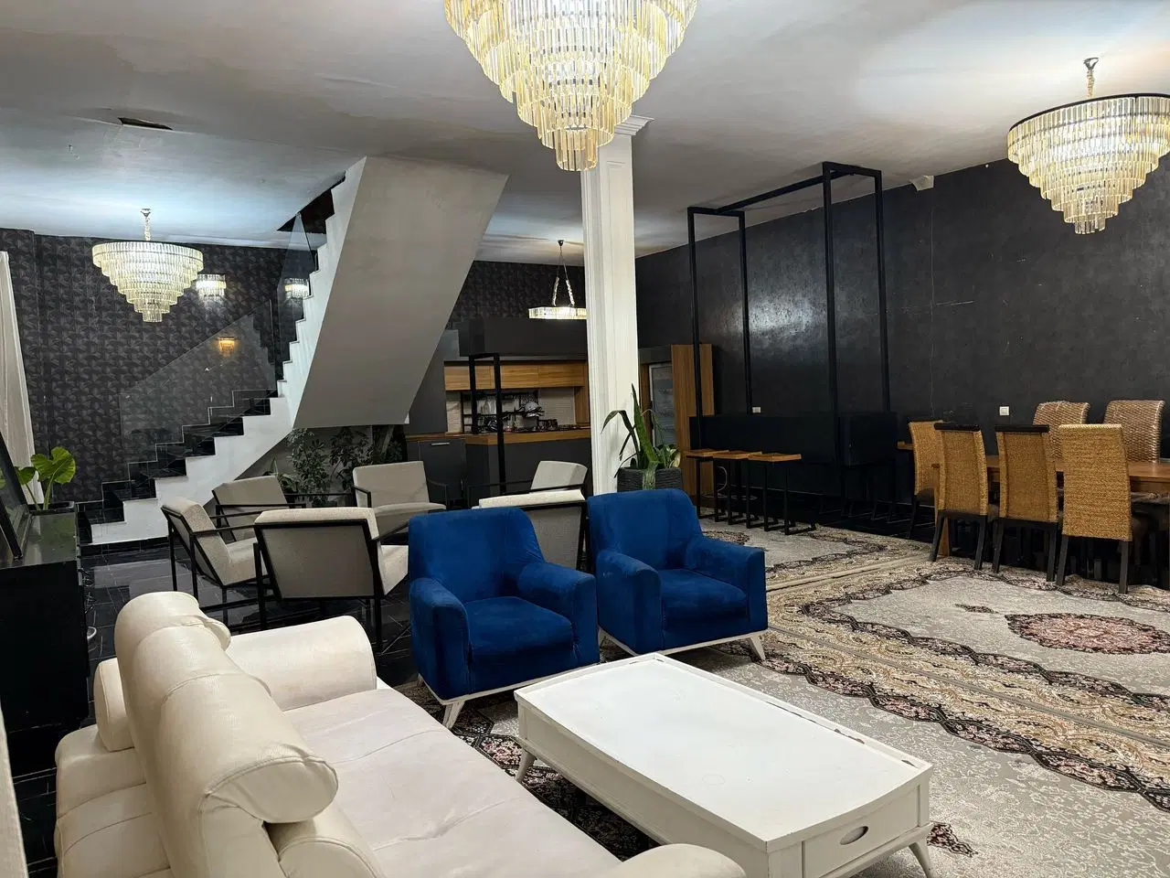 اجاره ویلا سالیانه چهار باغ