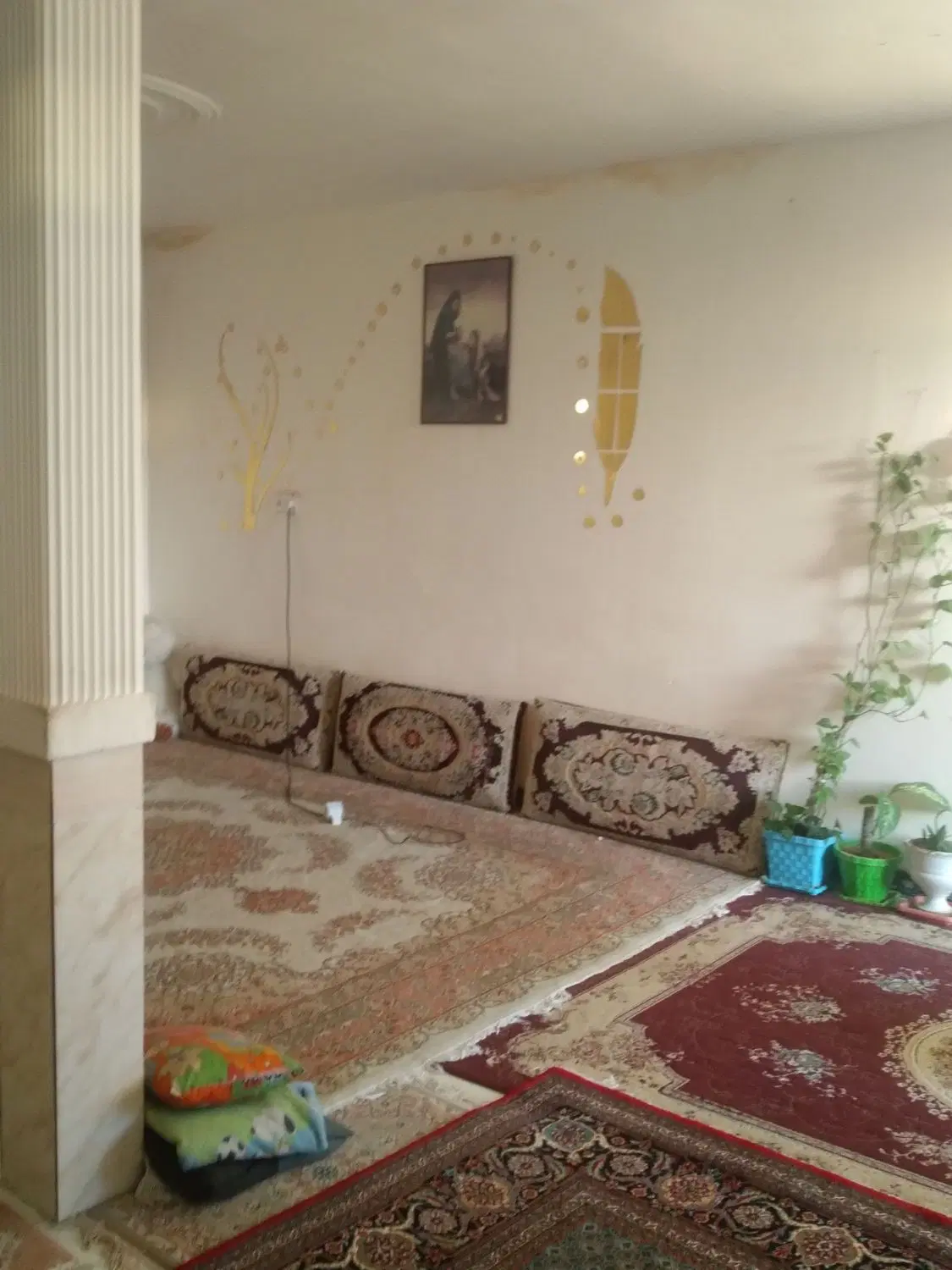 یک واحد منزل فروشی