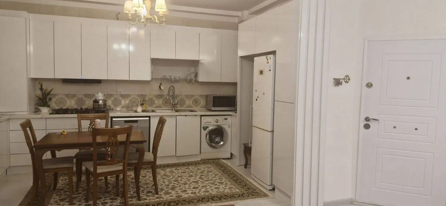 اجاره واحد در شهرک دادگستری