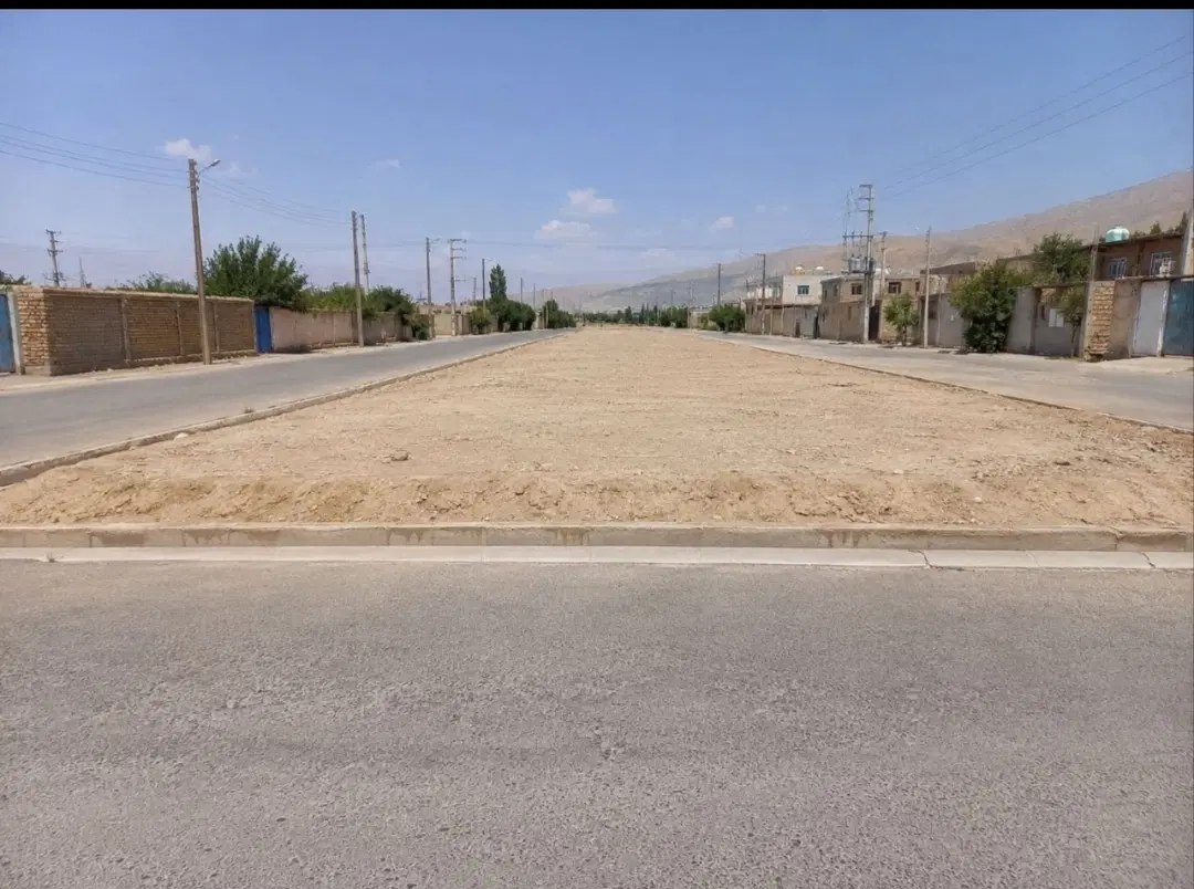 زمین مسکونی قلعه‌